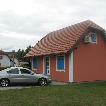 Villa Apartma Geoteh Terme Catez 6032 à Krško Extérieur photo